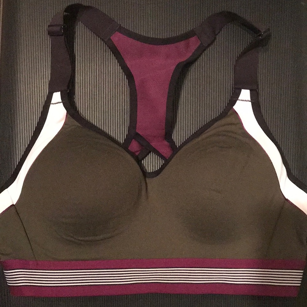 Victoria Secret Sports Bra